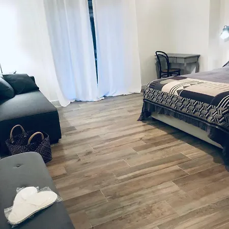 Bellhome 2 - Elegante Nel Centro Di Apartman Bari